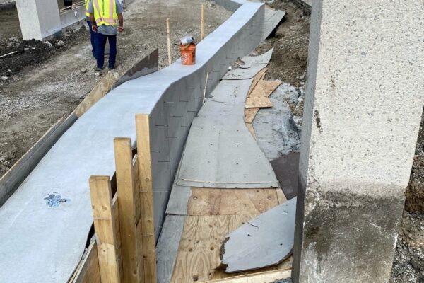 Curved Concrete Railing New Concrete2